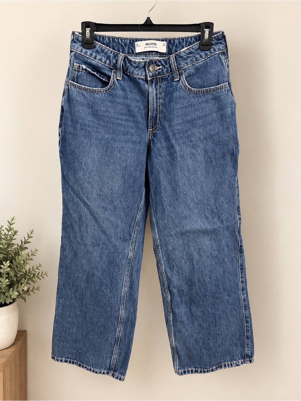 Hollister Curvy Mid Rise Jeans